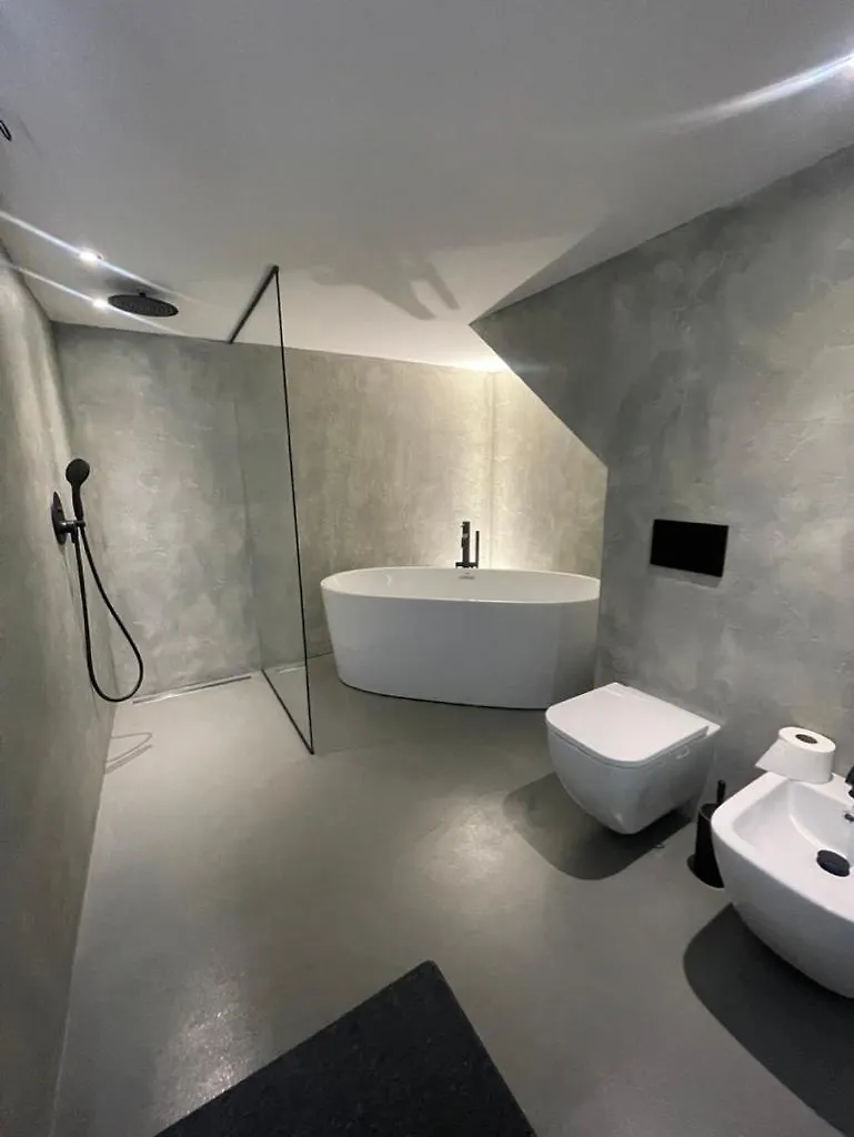 Justsea Villa Monte Nai 0*,  İtalya
